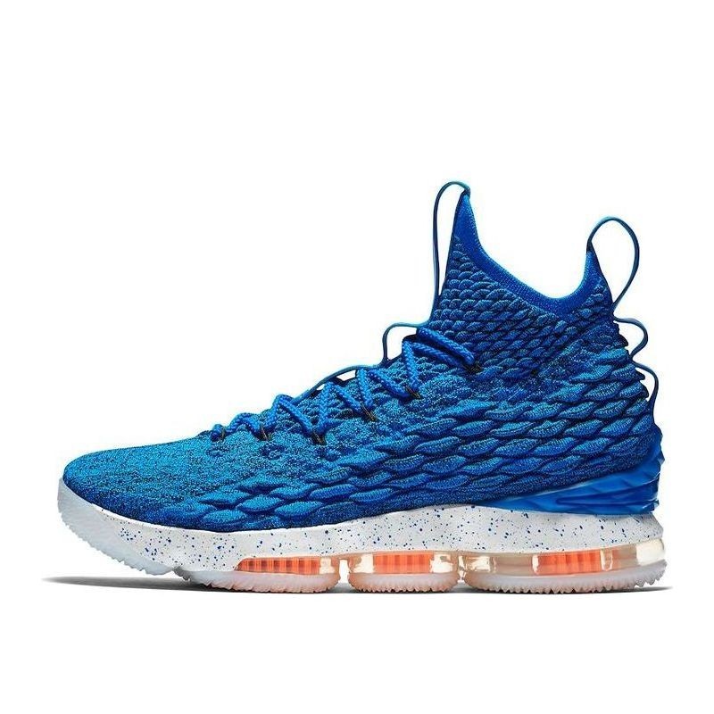 Nike LeBron 15 - Système Laçage Dynamique