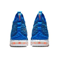 Nike LeBron 15 - Système Laçage Dynamique
