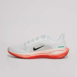 Nike Pegasus 41 - Design avec Contre-fort Rigide